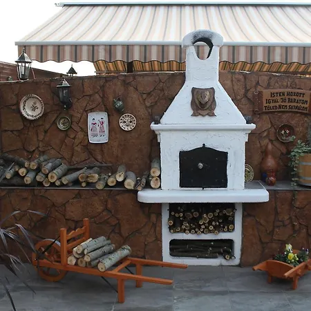 5. Halasz Fogado Inn