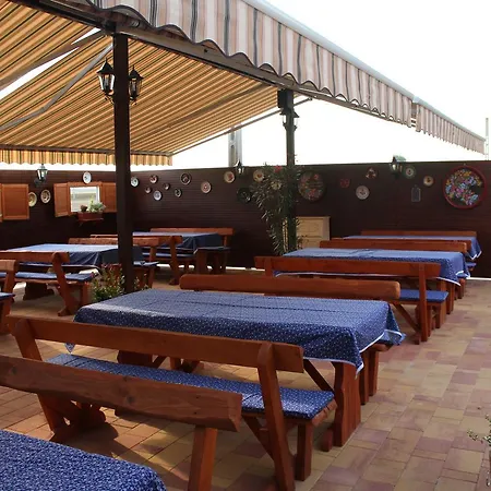 5. Halasz Fogado * Kecskemet
